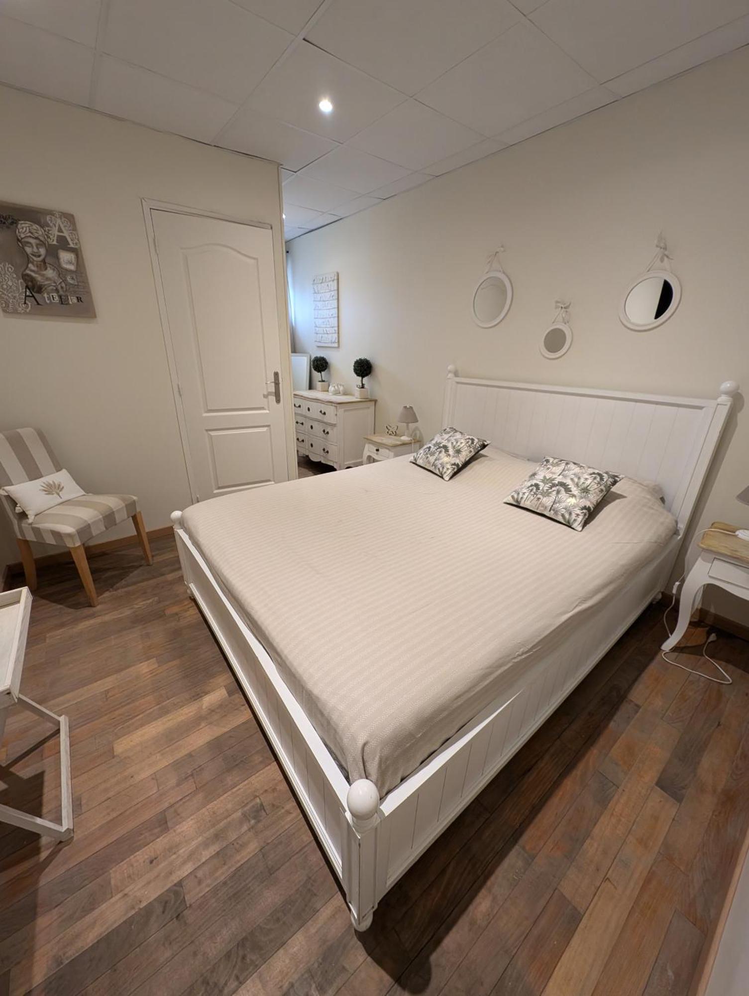 Appart'Hotel Auxerre 蒙讷特 客房 照片